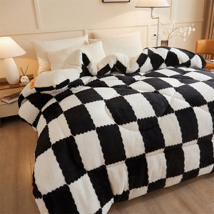 91家纺网 家纺一手货源 找家纺 爱屋及屋 2025新款北极绒双面绒牛奶绒棋盘格冬被被子被芯 棋盘-黑白格