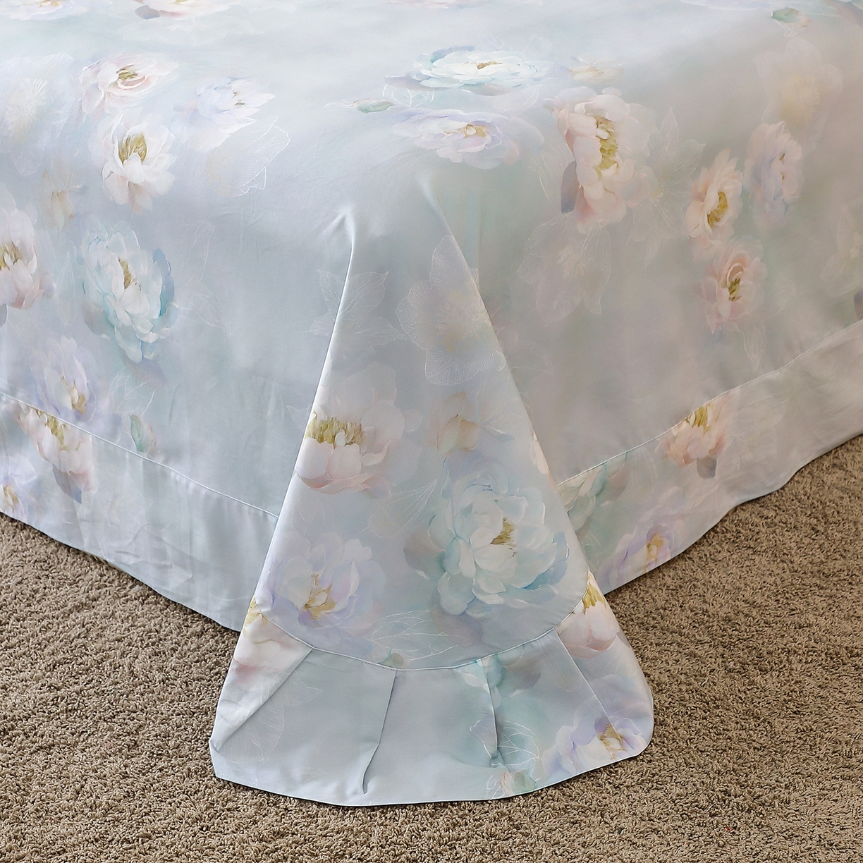 91家纺网 家纺一手货源 找家纺 馨雅家纺 2025新款全棉磨毛数码印花单品床单 花香满泾-绿