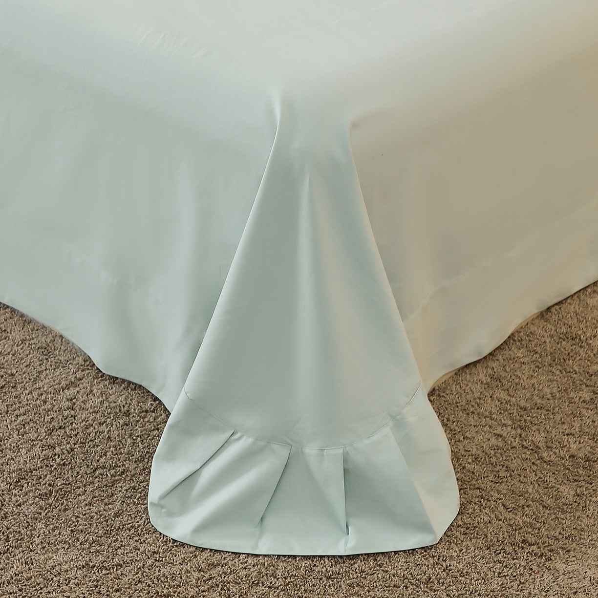 91家纺网 家纺一手货源 找家纺 馨雅家纺 2025新款全棉磨毛数码印花单品床单 花香满泾-绿