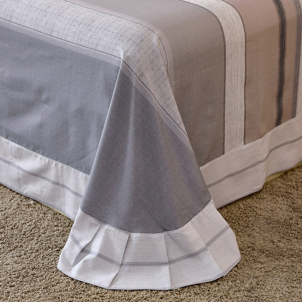 91家纺网 家纺一手货源 找家纺 馨雅家纺 2025新款全棉磨毛数码印花单品床单 维斯塔-灰