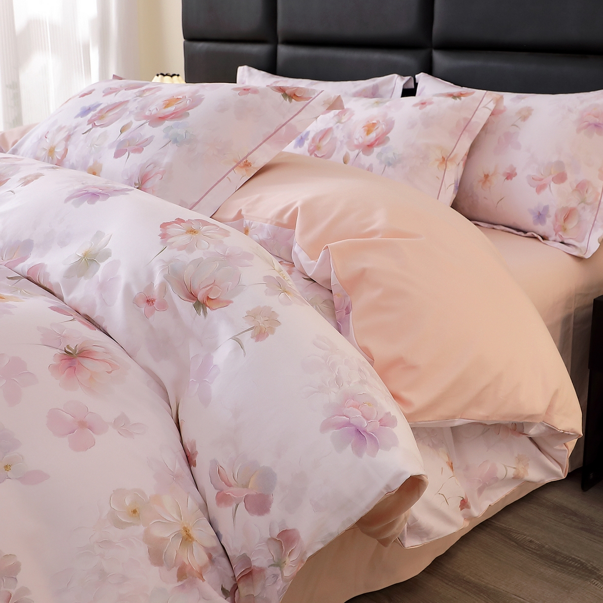 91家纺网 家纺一手货源 找家纺 馨雅家纺 2025新款全棉磨毛数码印花四件套 花觅-粉