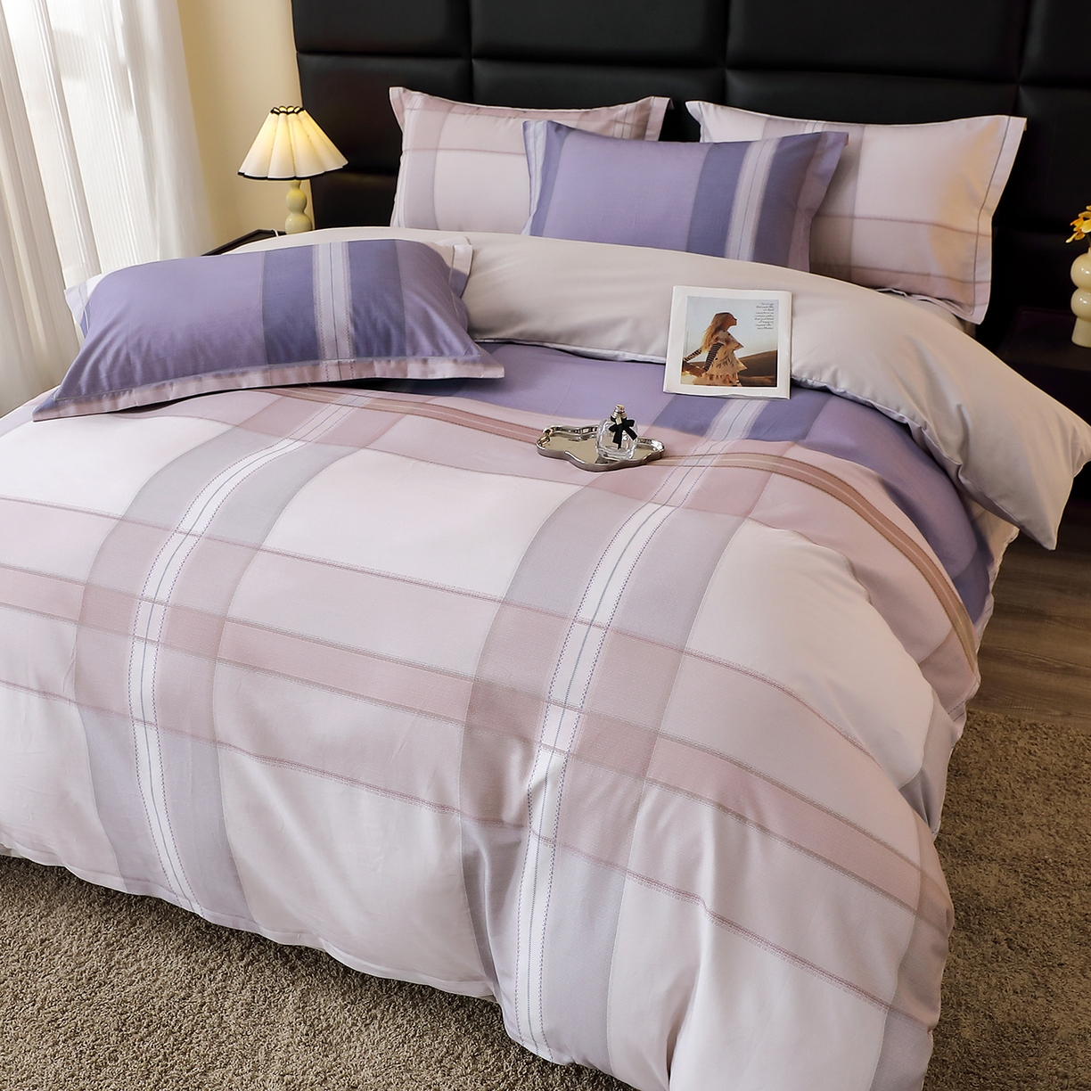 91家纺网 家纺一手货源 找家纺 馨雅家纺 2025新款全棉磨毛数码印花四件套 卡奈-兰