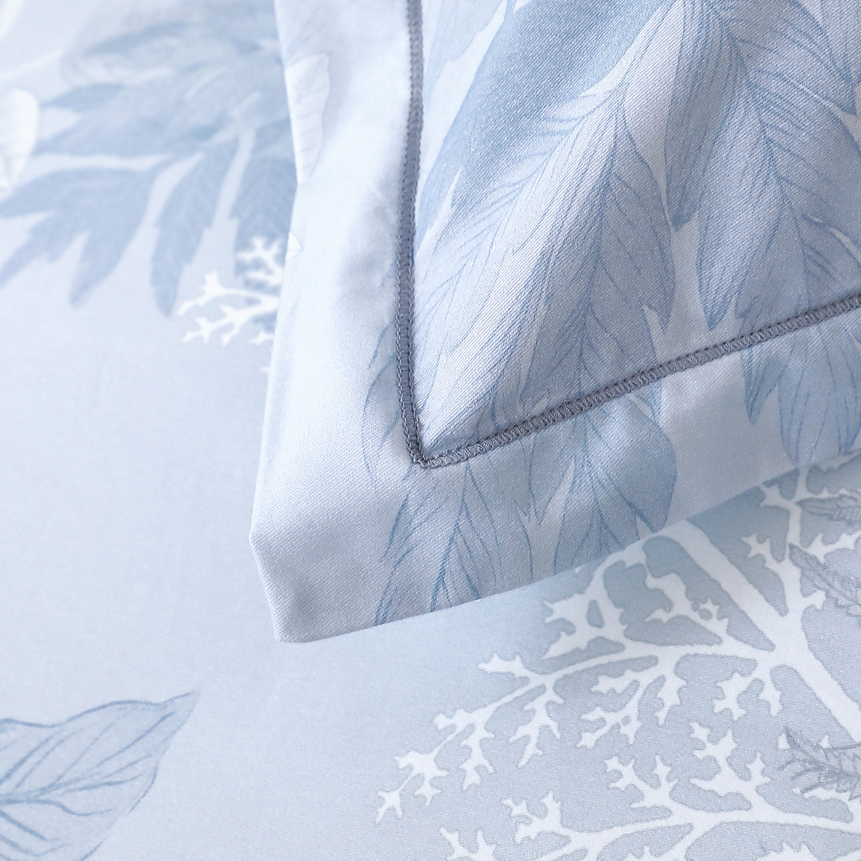 91家纺网 家纺一手货源 找家纺 馨雅家纺 2025新款全棉磨毛数码印花四件套 沐川-兰