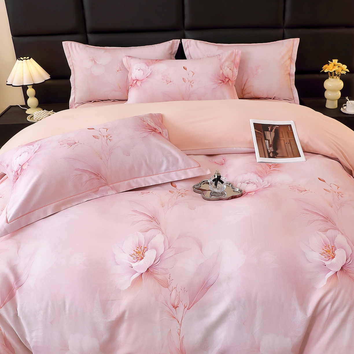 91家纺网 家纺一手货源 找家纺 馨雅家纺 2025新款全棉磨毛数码印花四件套 禧棠-粉