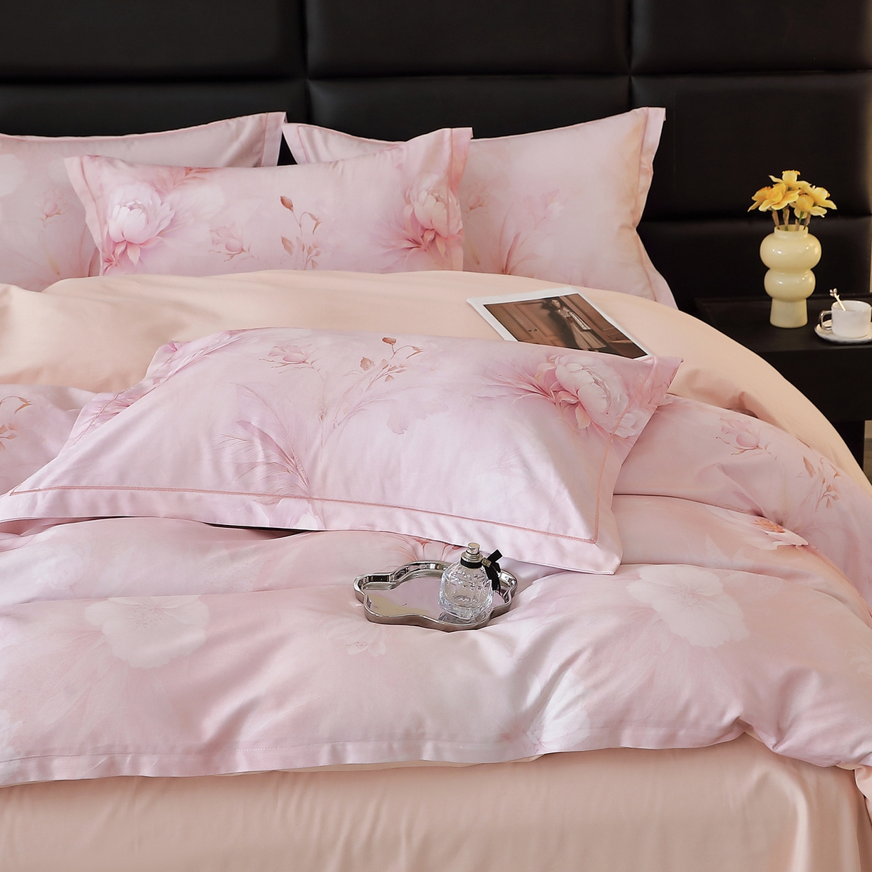 91家纺网 家纺一手货源 找家纺 馨雅家纺 2025新款全棉磨毛数码印花四件套 禧棠-粉