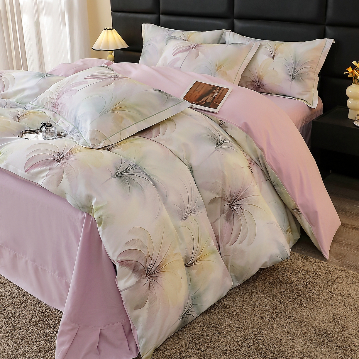 91家纺网 家纺一手货源 找家纺 馨雅家纺 2025新款全棉磨毛数码印花四件套 夏有乔木-粉