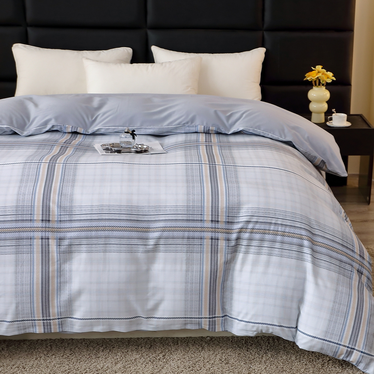 91家纺网 家纺一手货源 找家纺 馨雅家纺 2025新款全棉磨毛数码印花单品被套 遇见-灰