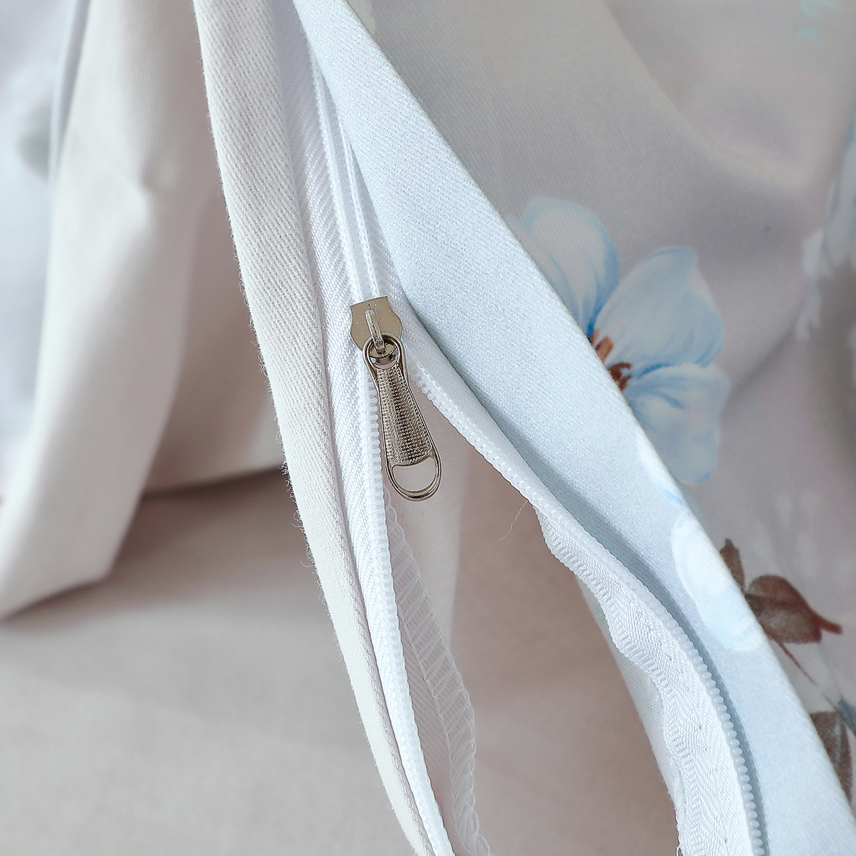 91家纺网 家纺一手货源 找家纺 馨雅家纺 2025新款全棉磨毛数码印花单品被套 云茉花间-兰