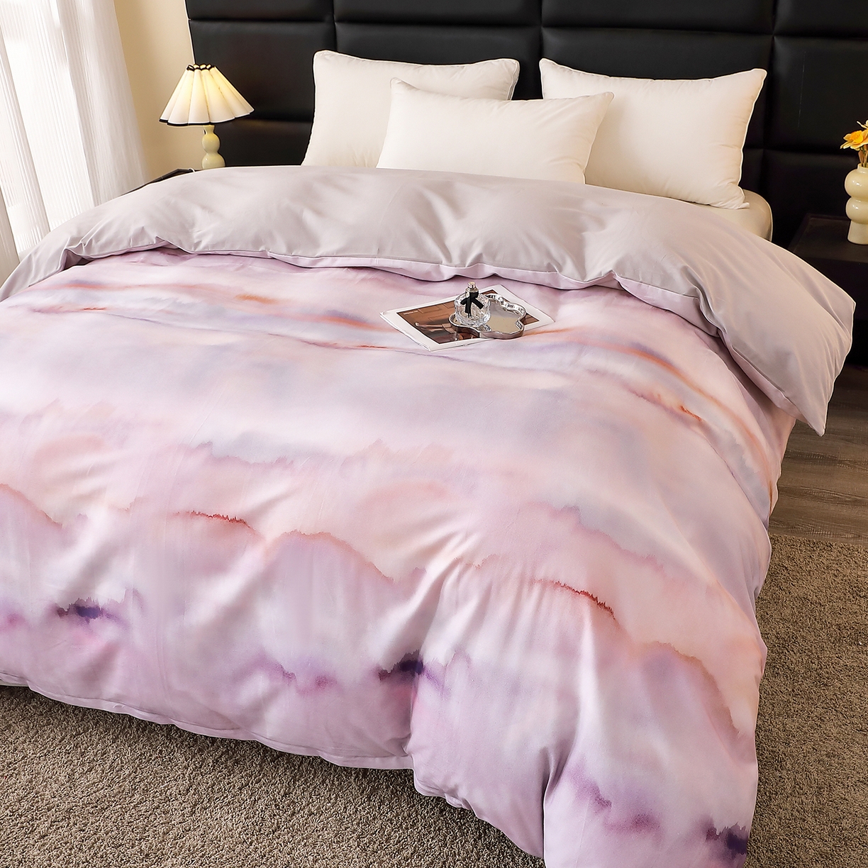 91家纺网 家纺一手货源 找家纺 馨雅家纺 2025新款全棉磨毛数码印花单品被套 云霞-粉