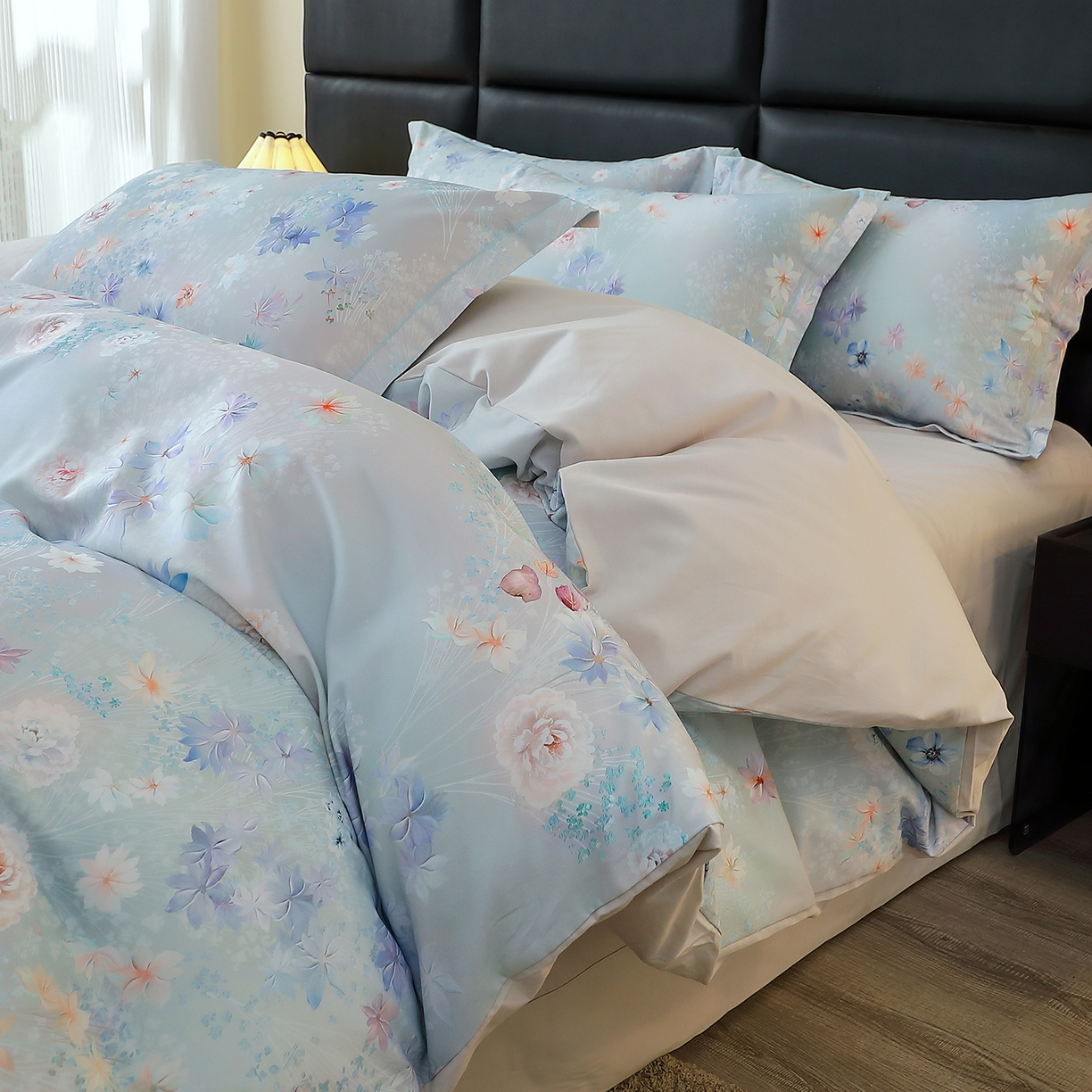 91家纺网 家纺一手货源 找家纺 馨雅家纺 2025新款全棉磨毛数码印花四件套 云茉花间-兰