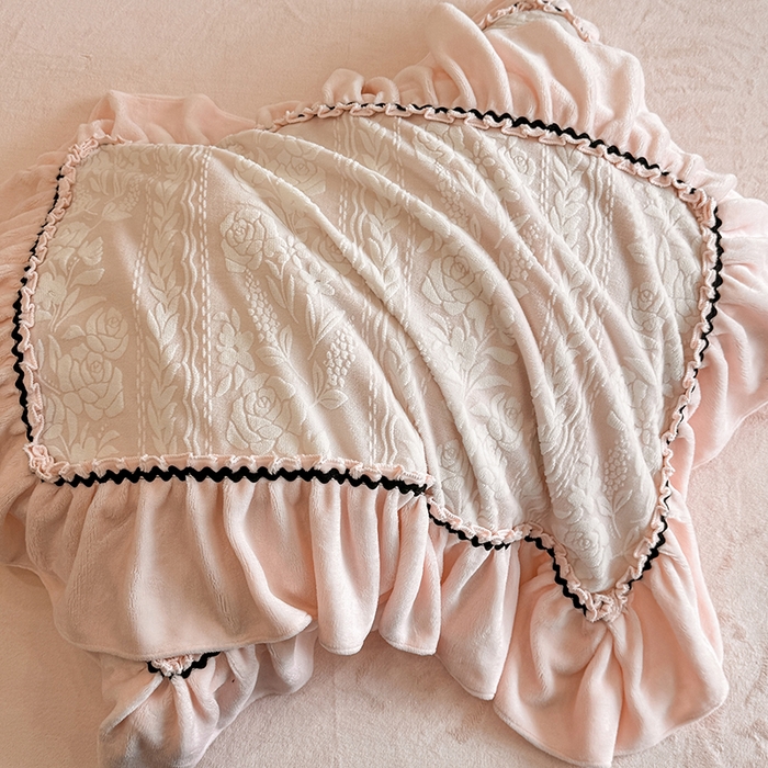 91家纺网 家纺一手货源 找家纺 （总）民新家纺 2025新款牛奶绒烂花花边款四件套