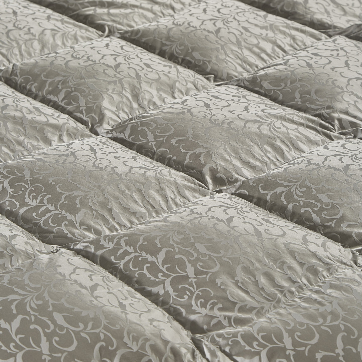 91家纺网 家纺一手货源 找家纺 暖羽屋羽绒馆 2025新款95鸭绒95绒子含量超精密金银丝大提花冬被羽绒被子双人羽绒春秋被芯 洛威尔 灰