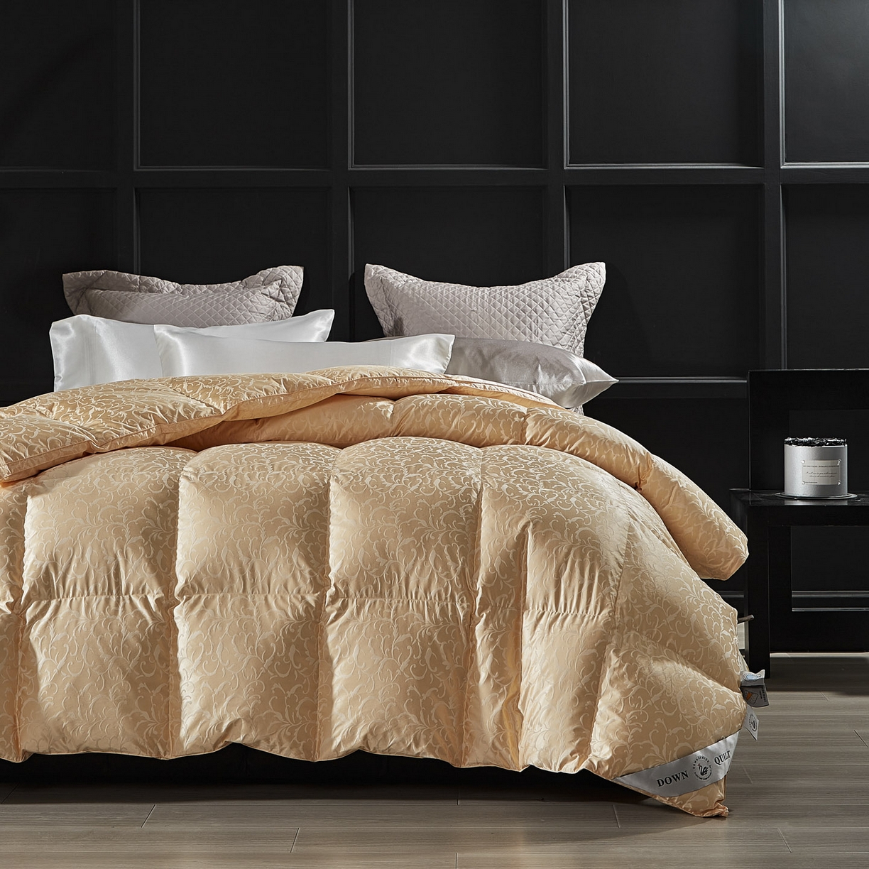 91家纺网 家纺一手货源 找家纺 暖羽屋羽绒馆 2025新款95鸭绒95绒子含量超精密金银丝大提花冬被羽绒被子双人羽绒春秋被芯 洛威尔 金