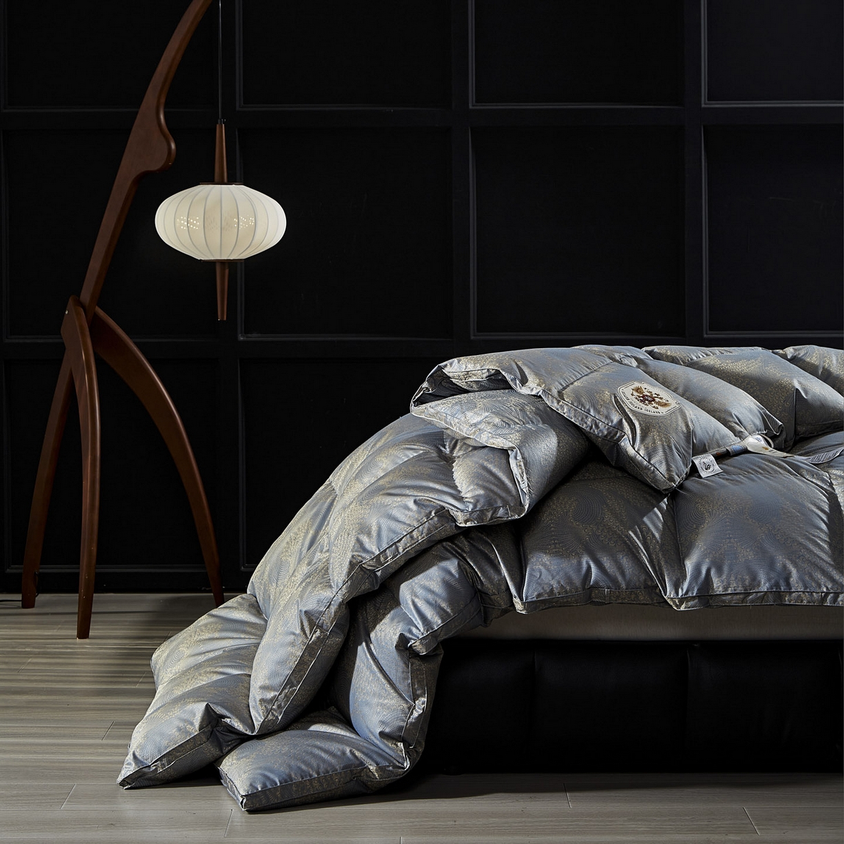 91家纺网 家纺一手货源 找家纺 暖羽屋羽绒馆 2025新款95鸭绒95绒子含量超精密金银丝大提花冬被羽绒被子双人羽绒春秋被芯 费罗娜 蓝