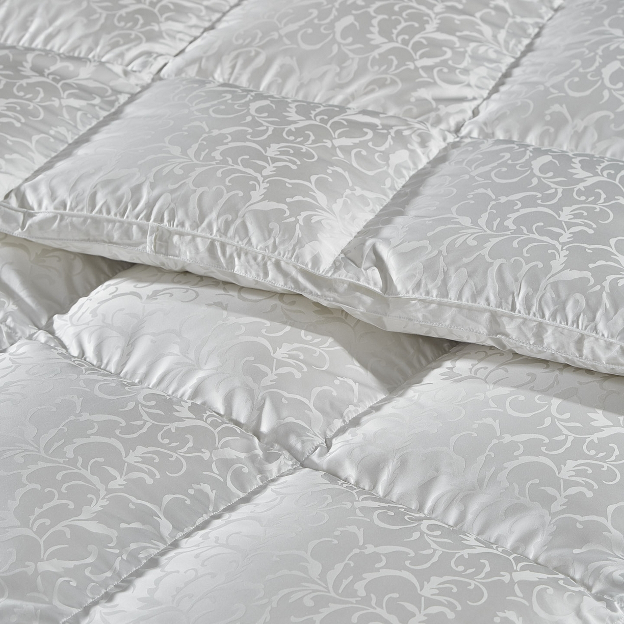 91家纺网 家纺一手货源 找家纺 暖羽屋羽绒馆 2025新款95鸭绒95绒子含量超精密金银丝大提花冬被羽绒被子双人羽绒春秋被芯 洛威尔 白