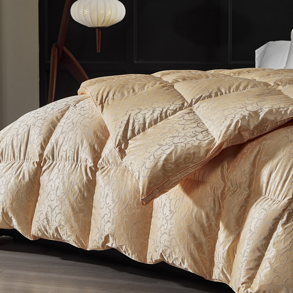 91家纺网 家纺一手货源 找家纺 暖羽屋羽绒馆 2025新款95鸭绒95绒子含量超精密金银丝大提花冬被羽绒被子双人羽绒春秋被芯 洛威尔 金