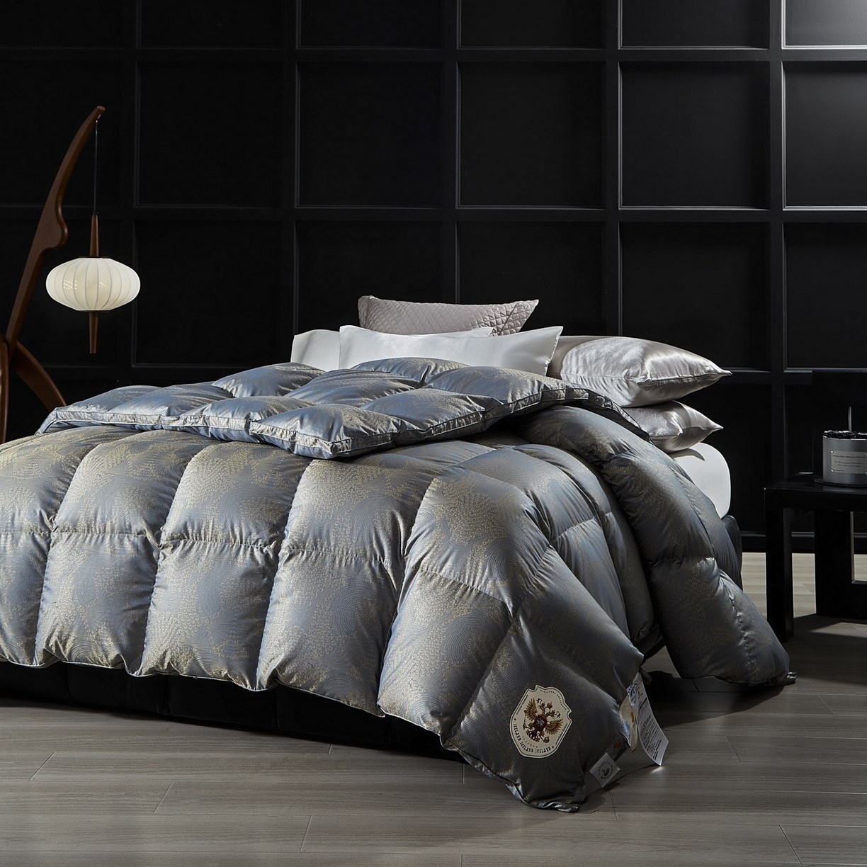 91家纺网 家纺一手货源 找家纺 暖羽屋羽绒馆 2025新款95鸭绒95绒子含量超精密金银丝大提花冬被羽绒被子双人羽绒春秋被芯 费罗娜 蓝