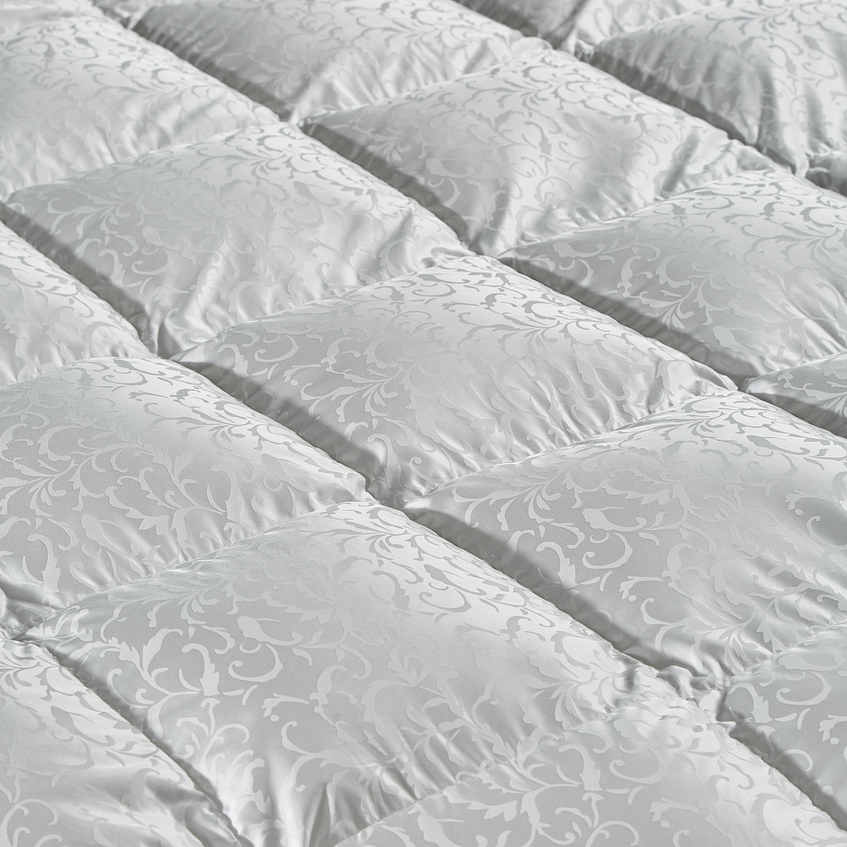 91家纺网 家纺一手货源 找家纺 暖羽屋羽绒馆 2025新款95鸭绒95绒子含量超精密金银丝大提花冬被羽绒被子双人羽绒春秋被芯 洛威尔 白