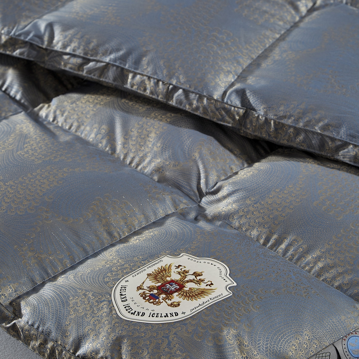 91家纺网 家纺一手货源 找家纺 暖羽屋羽绒馆 2025新款95鸭绒95绒子含量超精密金银丝大提花冬被羽绒被子双人羽绒春秋被芯 费罗娜 蓝