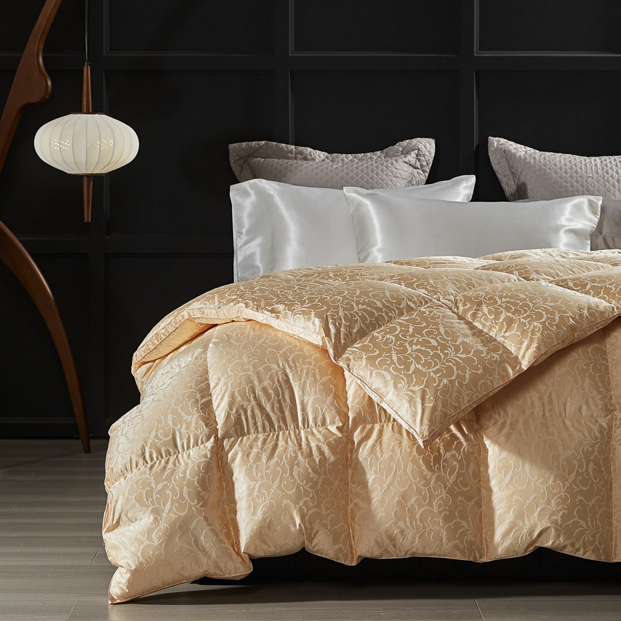 91家纺网 家纺一手货源 找家纺 暖羽屋羽绒馆 2025新款95鸭绒95绒子含量超精密金银丝大提花冬被羽绒被子双人羽绒春秋被芯 洛威尔 金