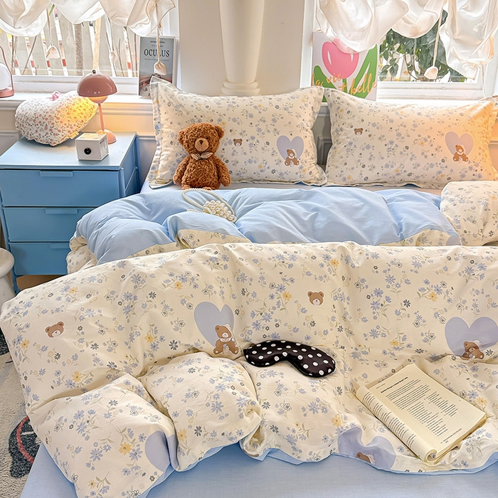 91家纺网 家纺一手货源 找家纺 卡普家居 2025新款全棉13070单品被套 旧书折痕