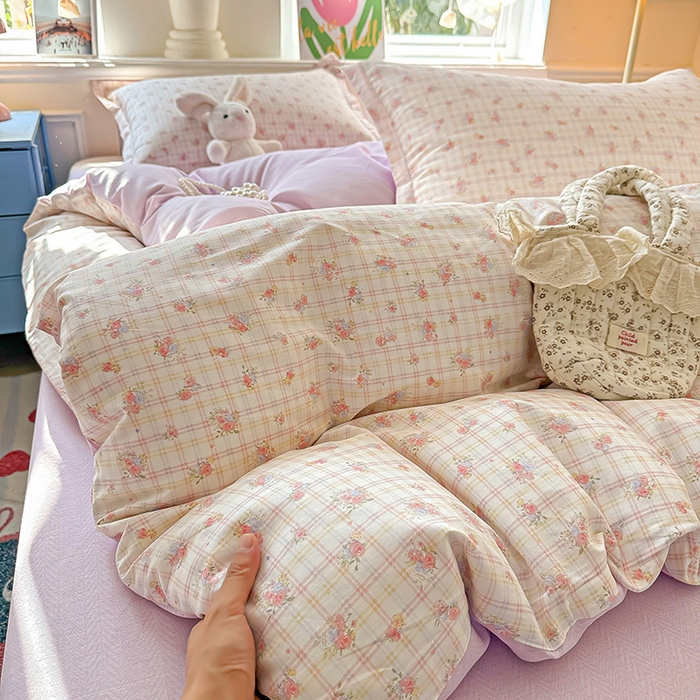 91家纺网 家纺一手货源 找家纺 卡普家居 2025新款全棉13070单品被套 梦幻花语