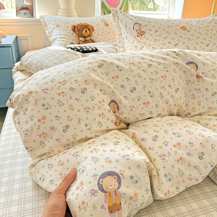 91家纺网 家纺一手货源 找家纺 卡普家居 2025新款全棉13070单品被套 碎花兔熊