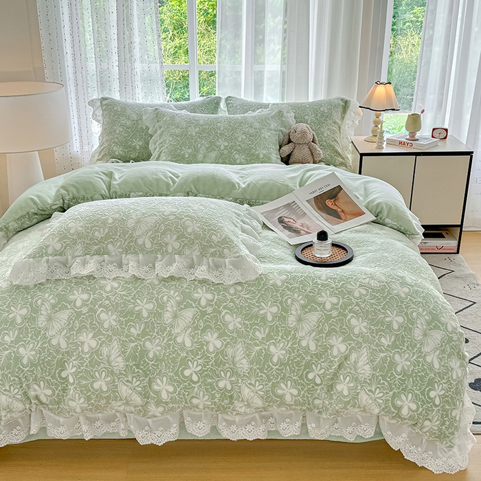 91家纺网 家纺一手货源 找家纺 锦格家纺 2025新款A类雕花牛奶绒花边四件套 米雅绿