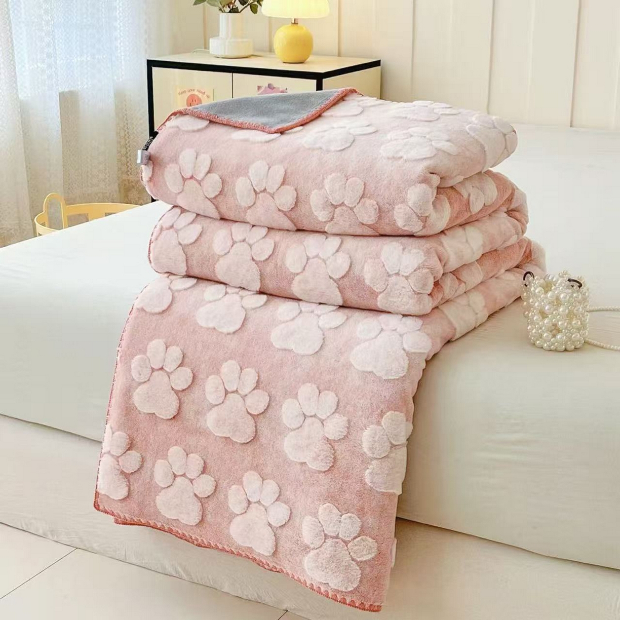 91家纺网 家纺一手货源 找家纺 （总）莱凯家纺 2025新款兔毛提花保暖多功能毛毯