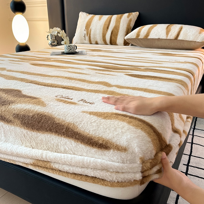 91家纺网 家纺一手货源 找家纺 （总）莉莉安家纺 2025新款兔毛绒美拉德色系床笠床笠单件