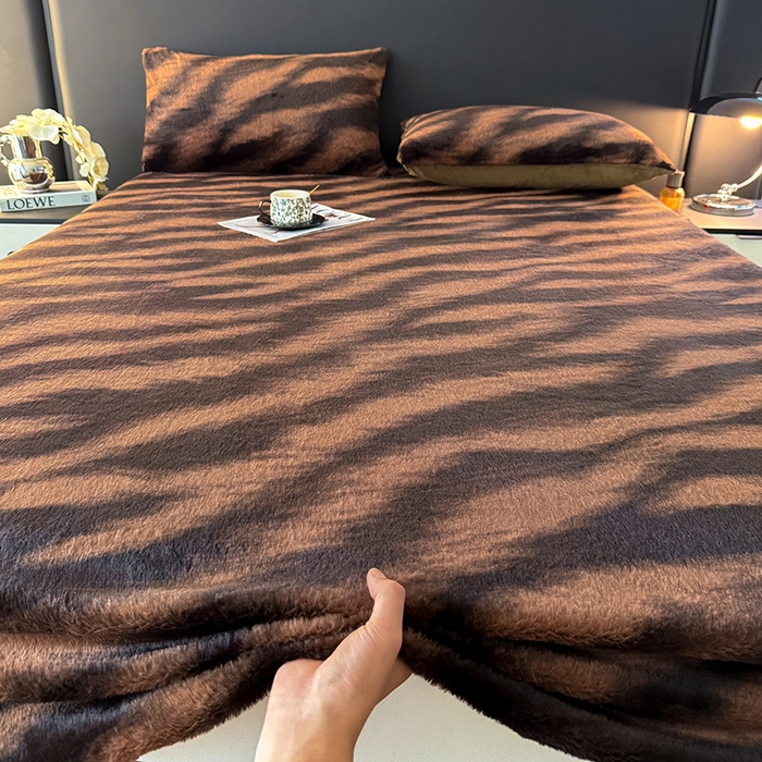 91家纺网 家纺一手货源 找家纺 （总）莉莉安家纺 2025新款兔毛绒美拉德色系床笠床笠单件