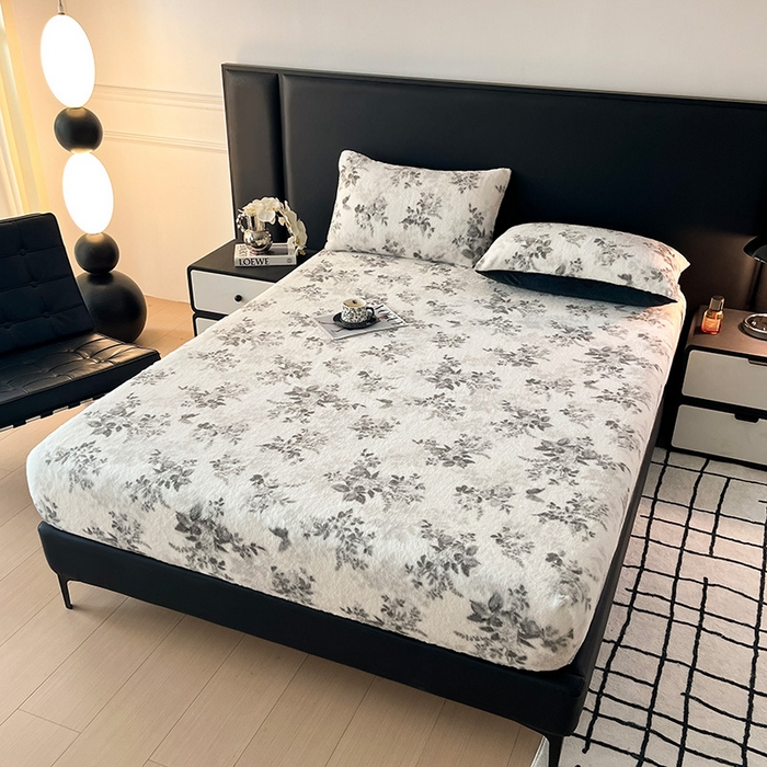 91家纺网 家纺一手货源 找家纺 莉莉安家纺 2025新款兔毛绒美拉德色系床笠床笠单件 美拉德-墨花