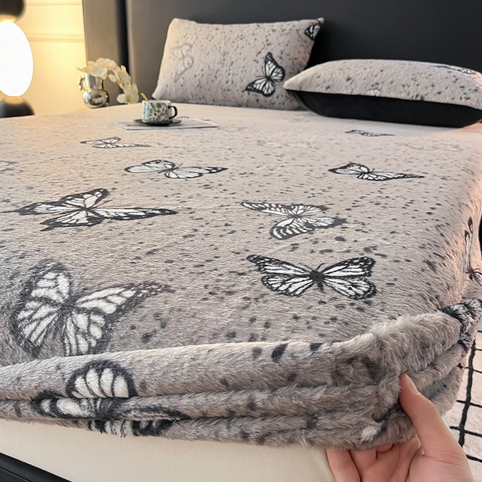 91家纺网 家纺一手货源 找家纺 莉莉安家纺 2025新款兔毛绒美拉德色系床笠床笠单件 美拉德-蝶舞