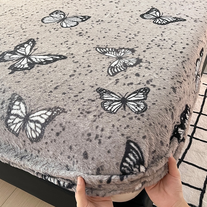 91家纺网 家纺一手货源 找家纺 莉莉安家纺 2025新款兔毛绒美拉德色系床笠床笠单件 美拉德-蝶舞