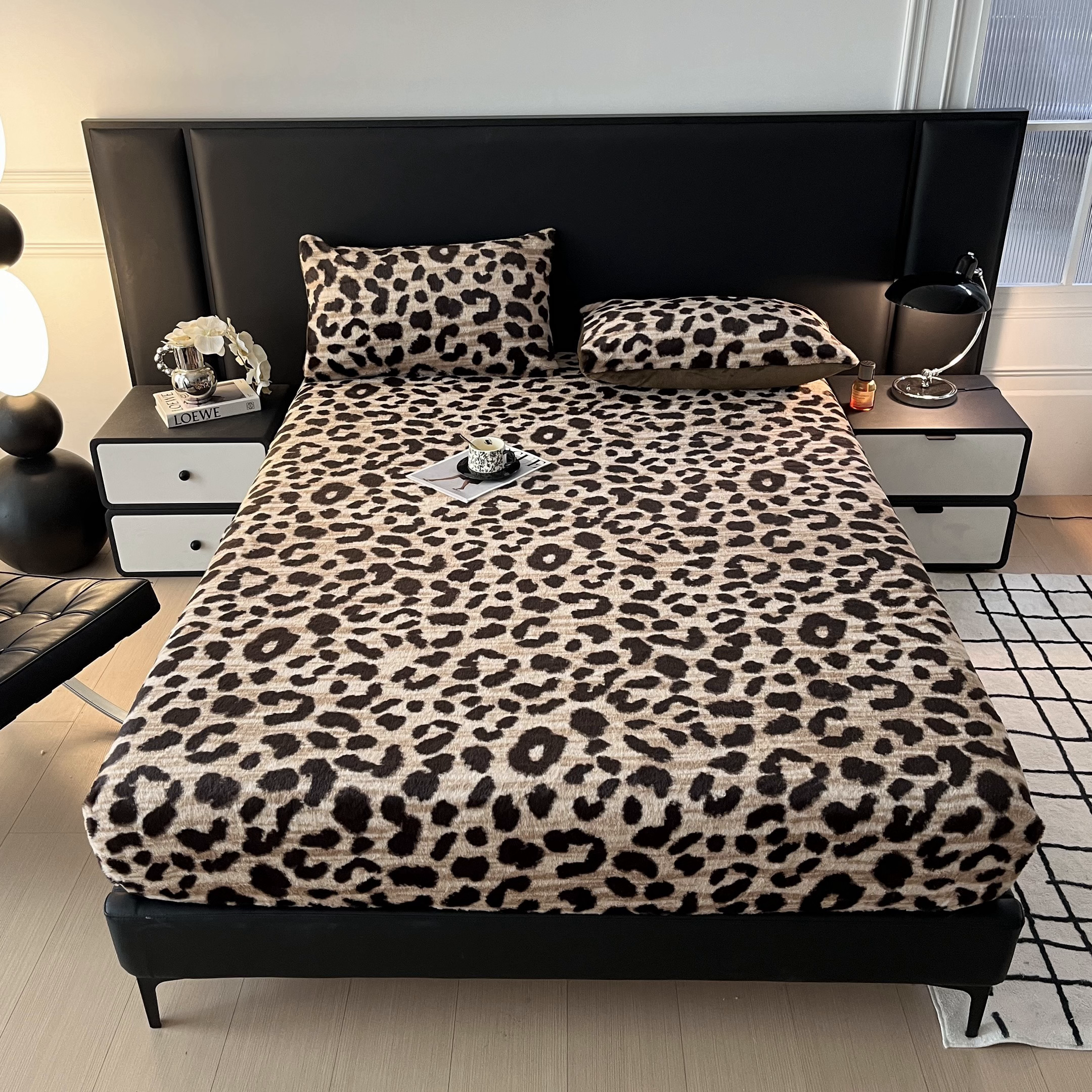 91家纺网 家纺一手货源 找家纺 莉莉安家纺 2025新款兔毛绒美拉德色系床笠床笠单件 美拉德-豹纹