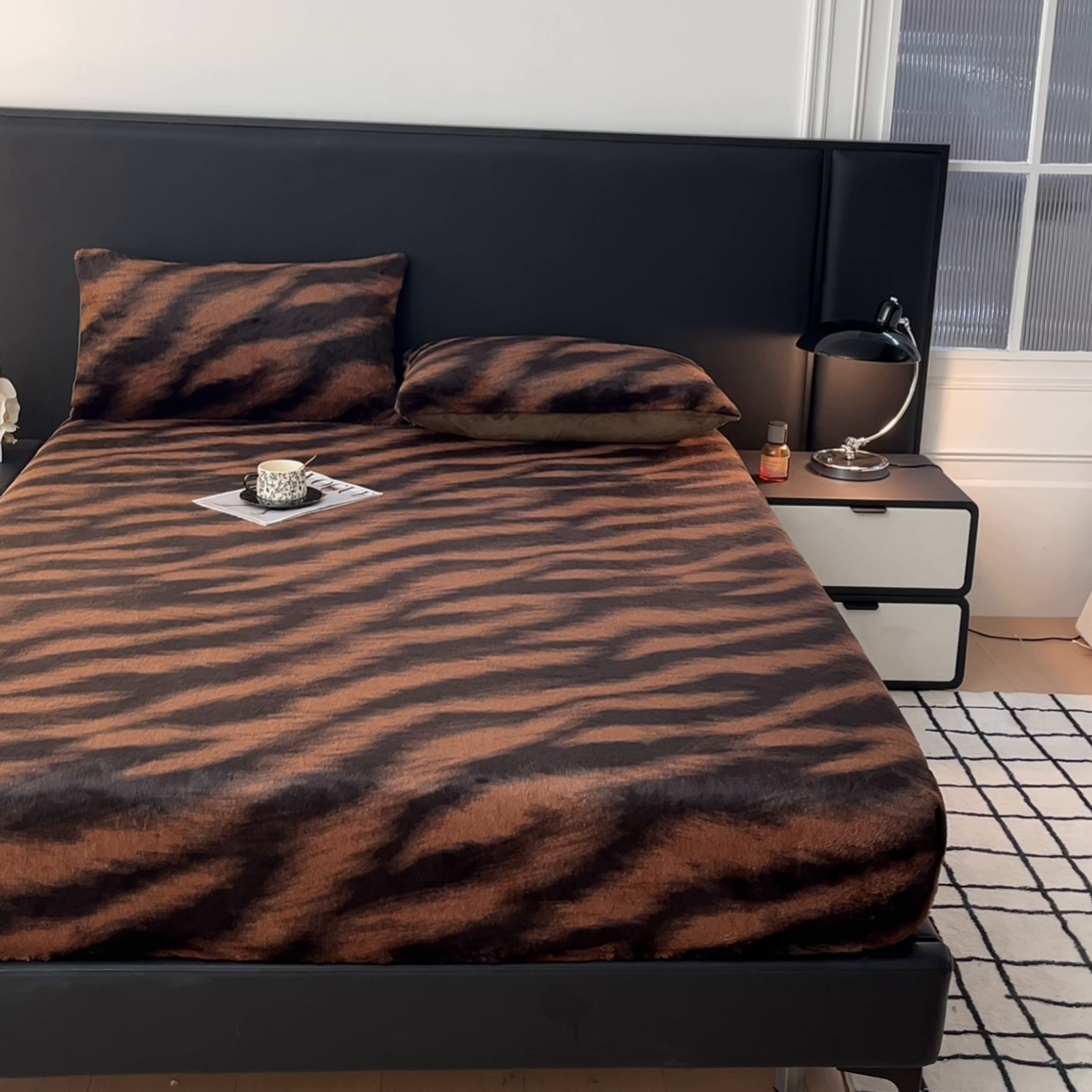 91家纺网 家纺一手货源 找家纺 （总）莉莉安家纺 2025新款兔毛绒美拉德色系床笠床笠单件