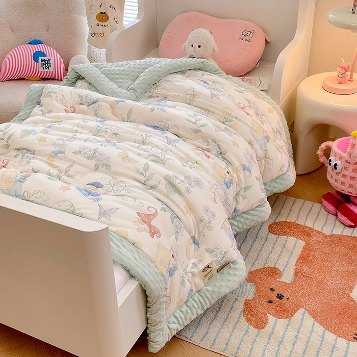 91家纺网 家纺一手货源 找家纺 丝涟家居 2025新款澳阳绒豆豆被系列 睡梦花园