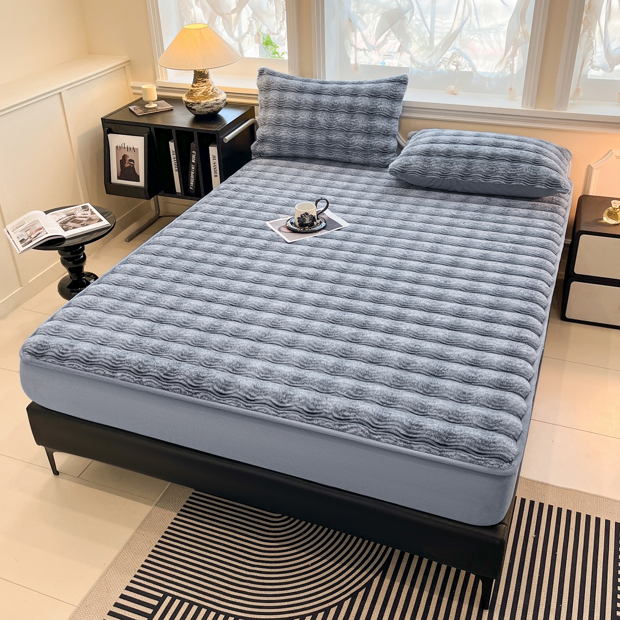 91家纺网 家纺一手货源 找家纺 欧邦 2025新款轻奢波纹皮草兔毛绒床笠单床笠床笠单件 波纹-蓝灰