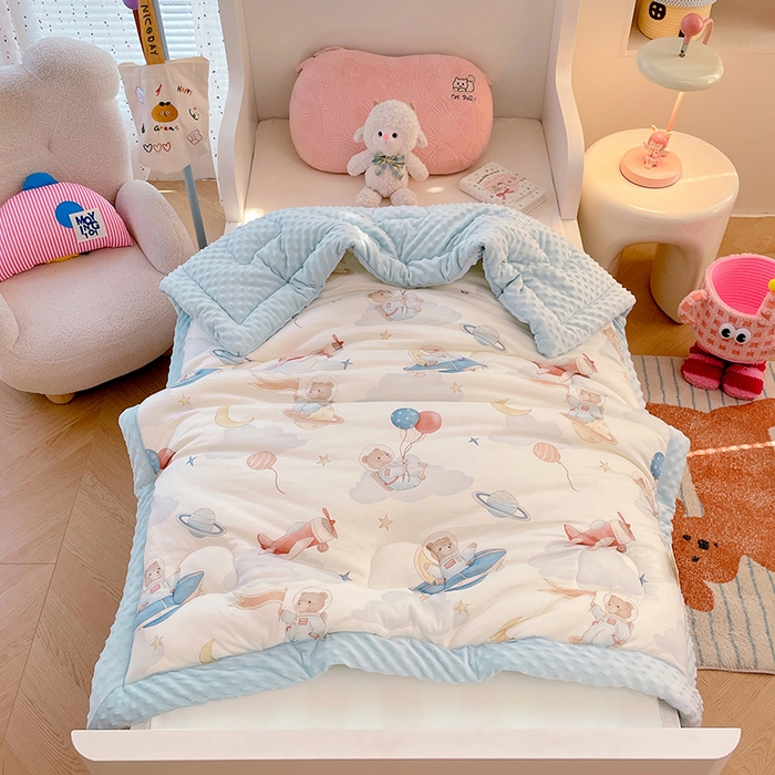丝涟家居 2025新款澳阳绒豆豆被系列 星际小熊