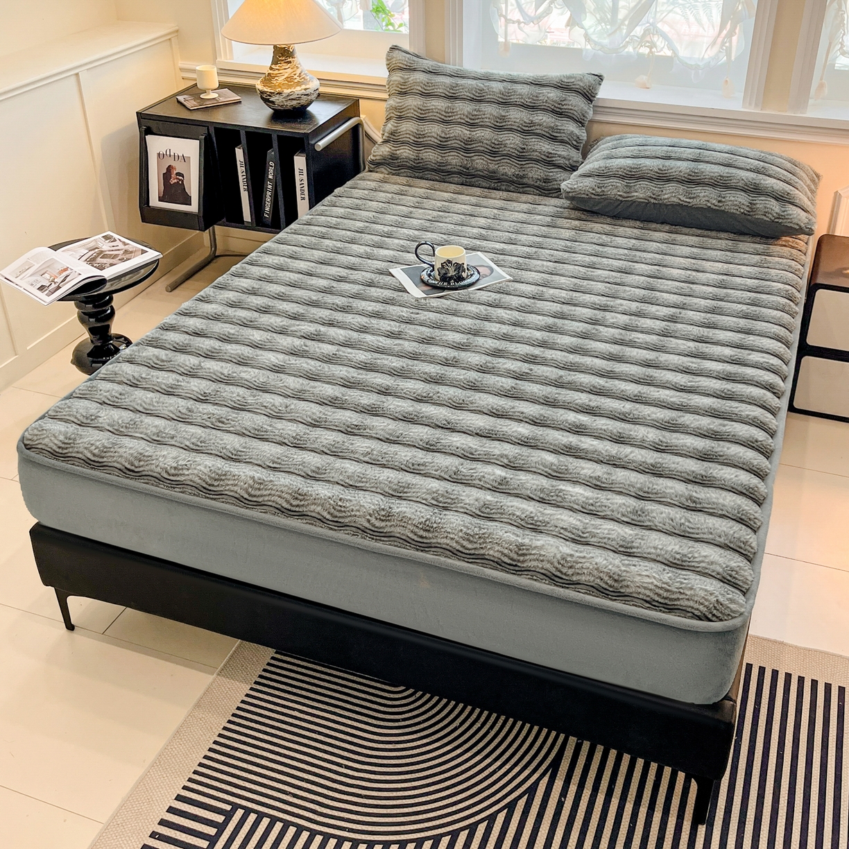 91家纺网 家纺一手货源 找家纺 欧邦 2025新款轻奢波纹皮草兔毛绒床笠单床笠床笠单件 波纹-浅灰