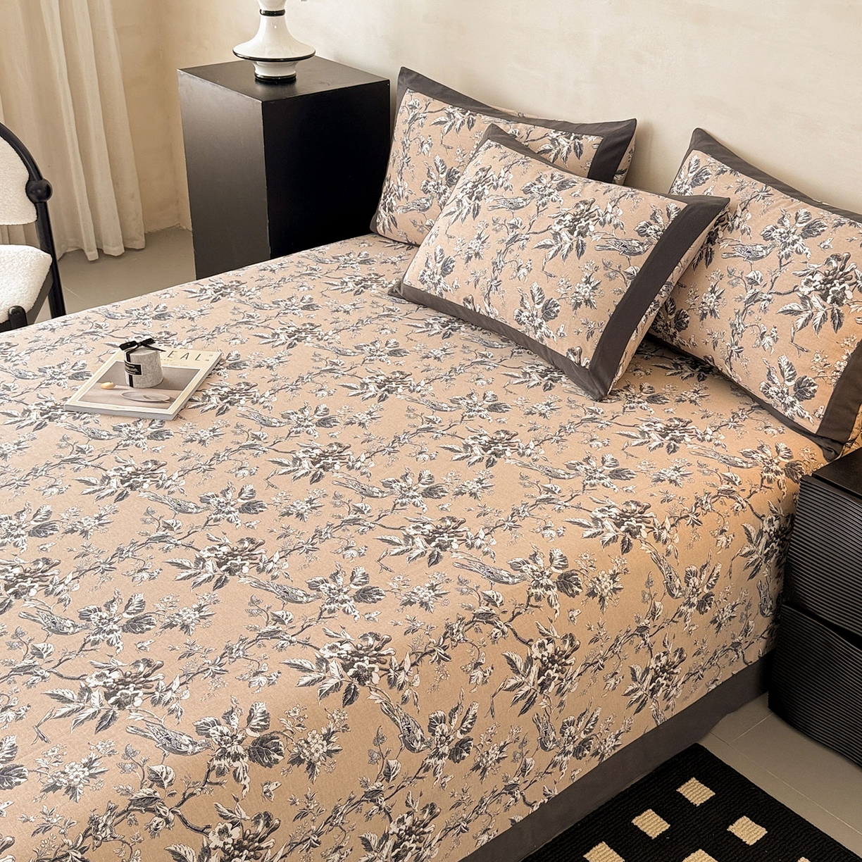 91家纺网 家纺一手货源 找家纺 （总）蓝邻家纺 2025新款全棉复古风磨毛拼角单床单系列