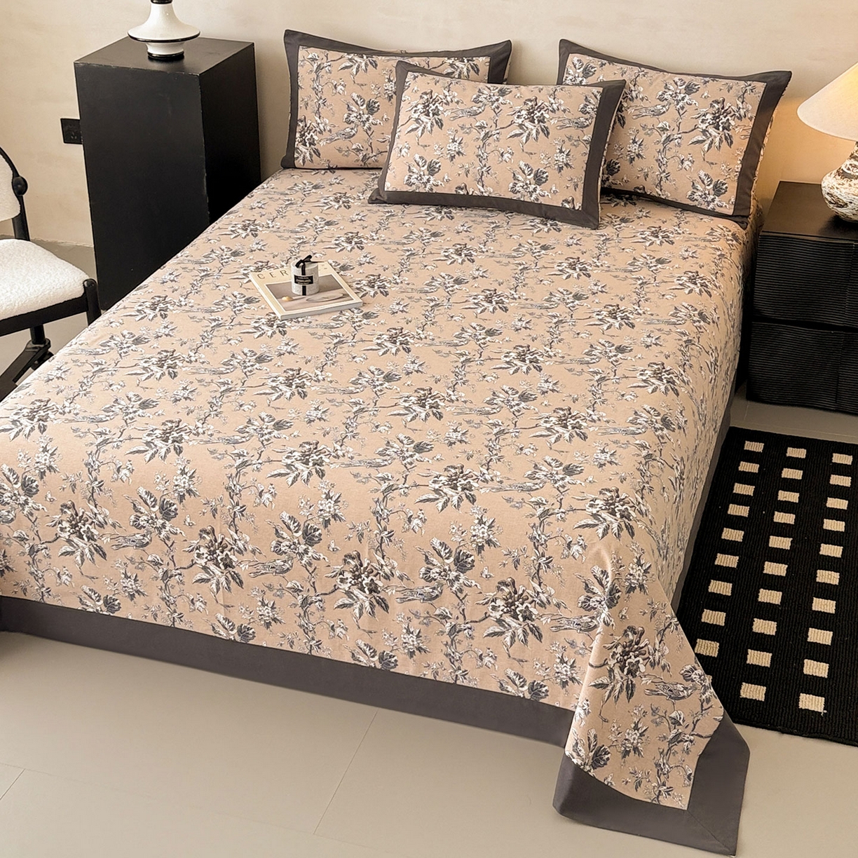 91家纺网 家纺一手货源 找家纺 （总）蓝邻家纺 2025新款全棉复古风磨毛拼角单床单系列