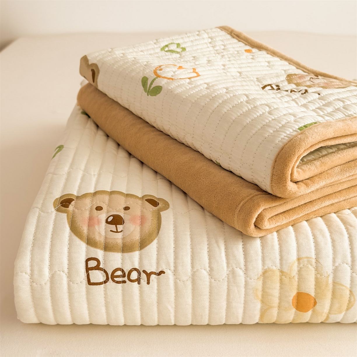 91家纺网 家纺一手货源 找家纺 （总）恒爱家纺 2025新款全棉宝宝绒双拼床盖三件套