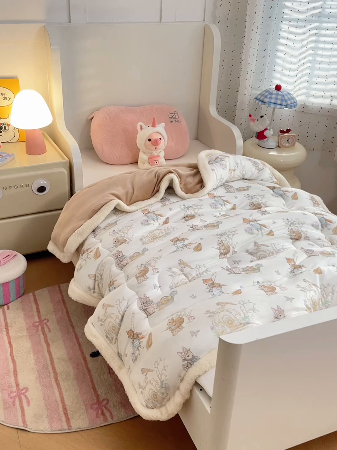 91家纺网 家纺一手货源 找家纺 丝涟家居 2025新款A类恒温棉云朵被小版 休闲假日