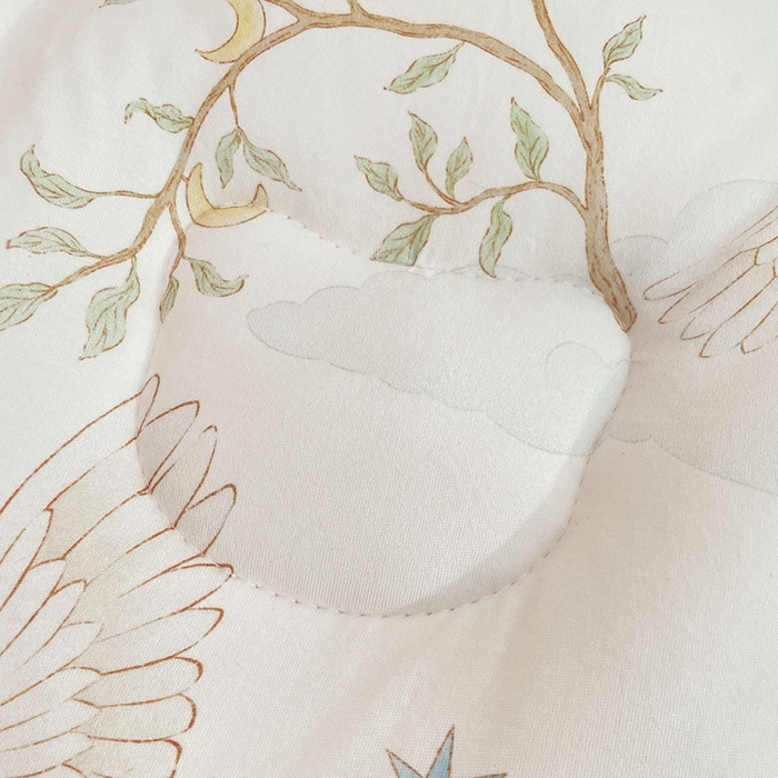 91家纺网 家纺一手货源 找家纺 丝涟家居 2025新款A类恒温棉云朵被小版 捕梦天鹅白