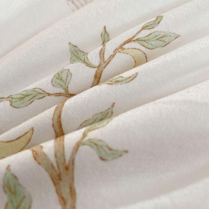 91家纺网 家纺一手货源 找家纺 丝涟家居 2025新款A类恒温棉云朵被小版 捕梦天鹅白