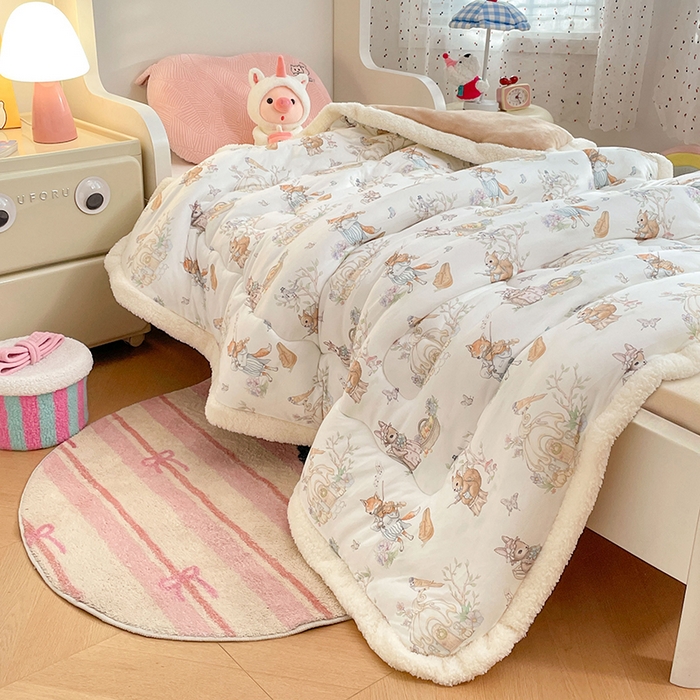 91家纺网 家纺一手货源 找家纺 丝涟家居 2025新款A类恒温棉云朵被小版 休闲假日