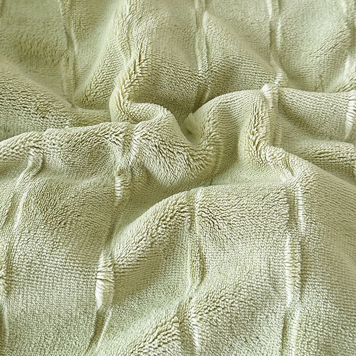 91家纺网 家纺一手货源 找家纺 乐坊 2025新款全消光雕花绒牛奶绒刺绣四件套-甜梦 甜梦-豆绿