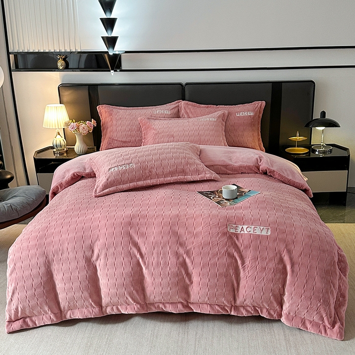 乐坊 2025新款全消光雕花绒牛奶绒刺绣四件套-甜梦 甜梦-豆沙