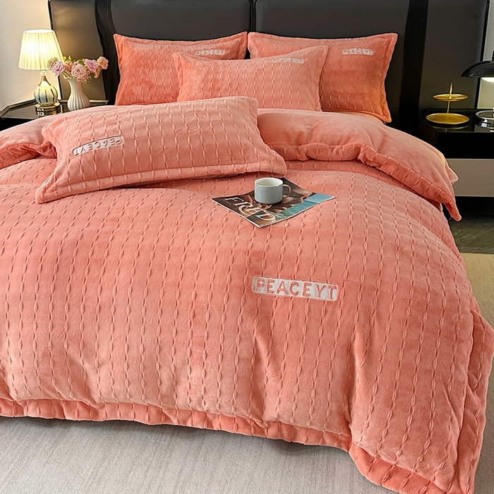 91家纺网 家纺一手货源 找家纺 乐坊 2025新款全消光雕花绒牛奶绒刺绣四件套-甜梦 甜梦-橙色